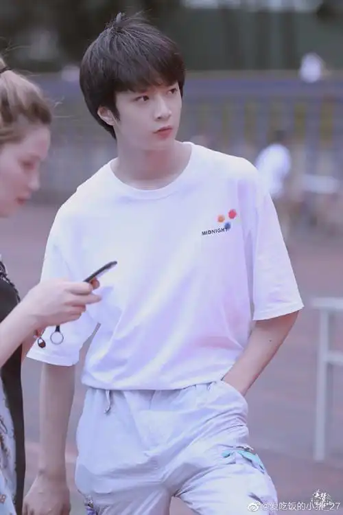 刘耀文 最帅初中生##刘耀文 超绝少年气