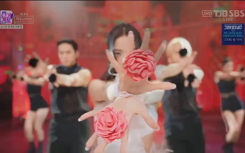 【blackpink】jisoo-flower神仙丝滑换装,金智秀flower solo舞台