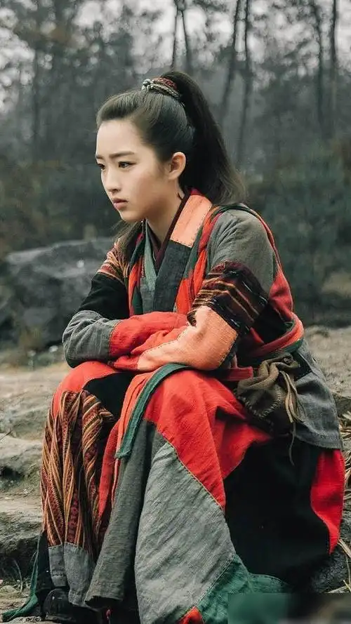 天醒之路苏唐邓恩熙美图欣赏看不出才有13岁太嫩了