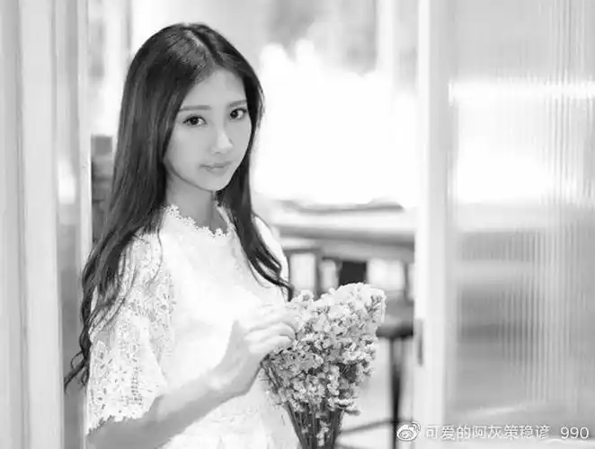 悲痛知名歌手李明蔚病逝年仅31岁临终前饱受折磨引人目泪