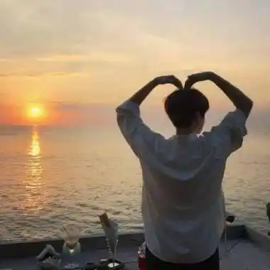 qq头像男生霸气背影我依然待你如初