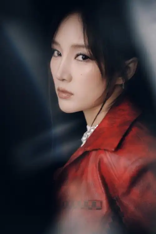 锁定cctv-3 央视综艺频道,2月9日08:39,锁定cctv-1 综合频道,和@m孟佳