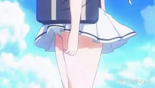 有时候,一阵突如其来的"妖风"便能轻松地将裙子吹起.