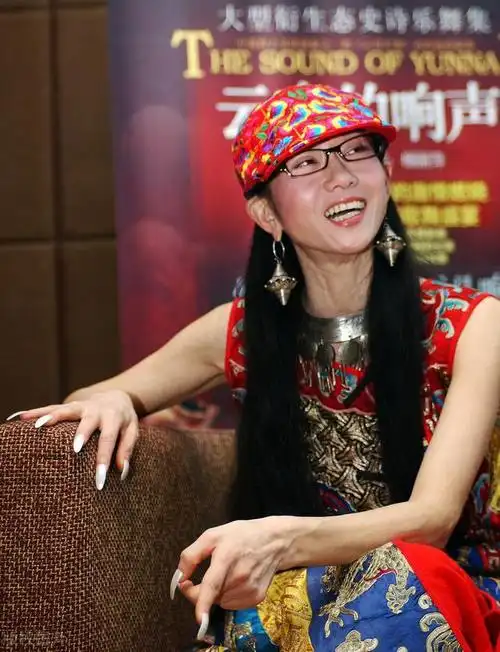 杨丽萍这身材,这才是尤物啊!