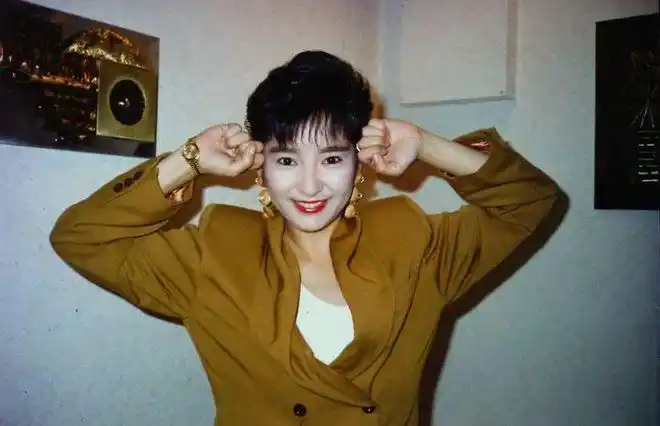 李莫愁"与姐姐米雪同框,并晒出女儿靓照:她是我的公主|徐少强|雪梨