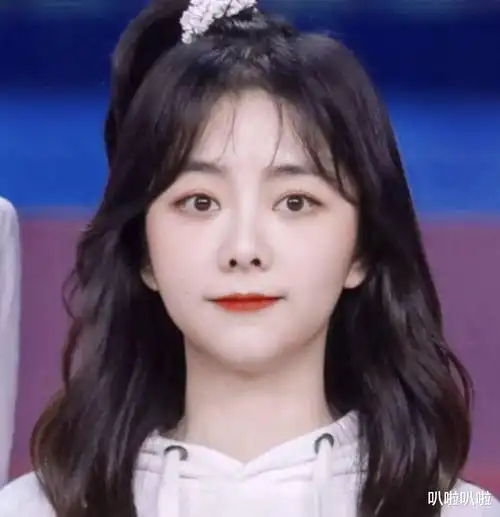 林依晨|圆脸,肉鼻,笑眼,这8位女星长着一张福气脸,看着就舒服