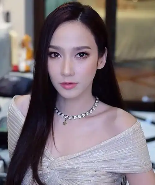 泰国性感女神aump颜值高演技好气质佳