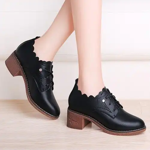 正品意尔康官方店女鞋春季粗跟单鞋女士皮鞋中跟时尚防水台高跟鞋