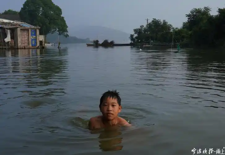 俞丹桦|钱湖村童