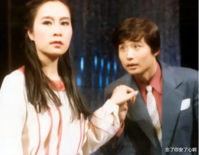 奚美娟的儿子奚男:不到满月被爸爸抛弃,鼓励67岁母亲再婚