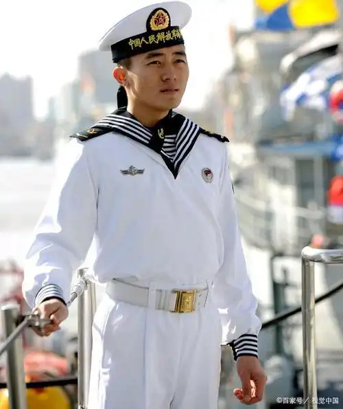 直招士官参军,选择入伍地有讲究,最好从这四个方面考量