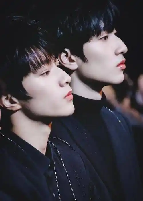 原创被狼崽拉进18楼然后出道战被严浩翔圈死的我真的心甘情愿