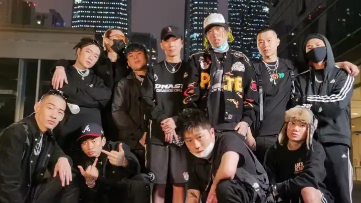 讲到熊猫,大家第一个想到的就是成都;讲到成都说唱,就不得不提曾经的