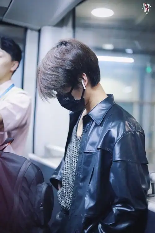 91#消息源头#@时代少年团-张真源匈牙利·布达佩斯国际机场t2航站楼