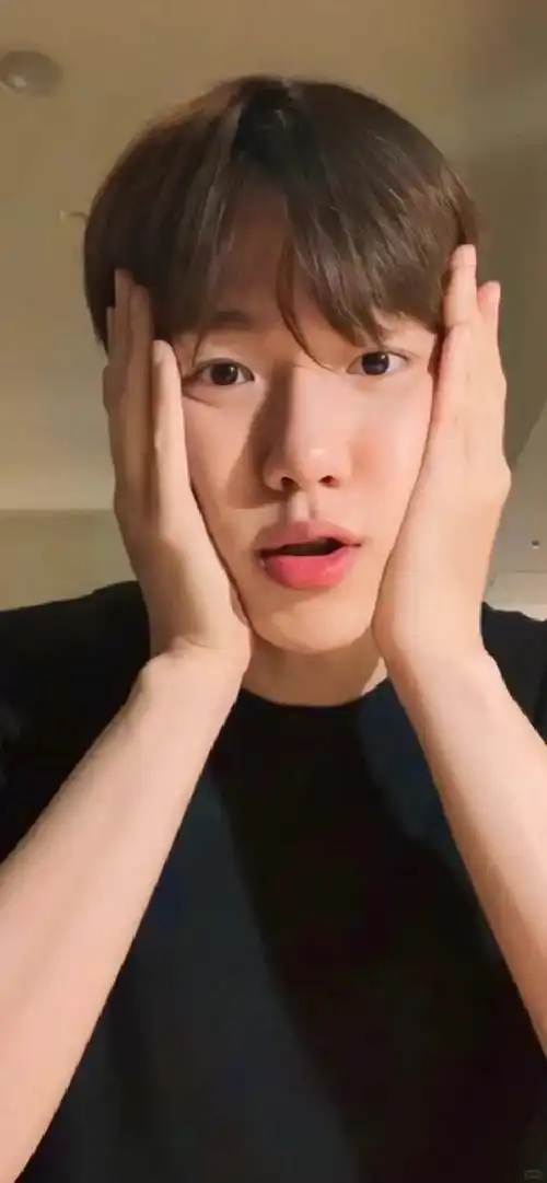 边伯贤##边伯贤壁纸无水印##美妆