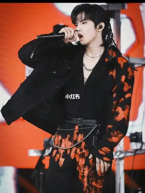 狼王刘耀文我就是帅喷我