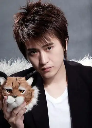 【图】李松奇个人资料介绍 被传与央视主持人杨帆结婚?