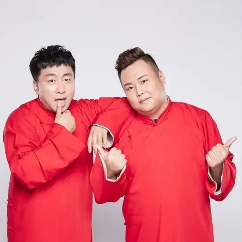 刘骥张瀚文[超话]#当相声新势力撞上哈尔滨.