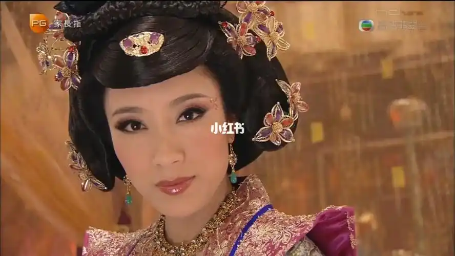 这才是宫斗鼻祖老娘黑化只要一个眼神