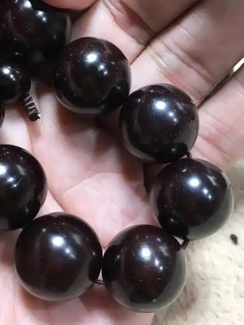 小叶紫檀的包浆让盘玩变得简单