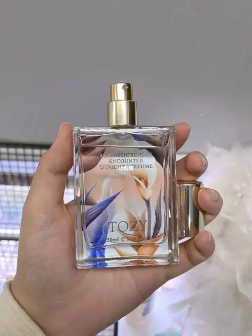 是香香的这瓶tozy帮你们踩过了啊喜欢玫瑰花香的姐妹可以冲#香水分享