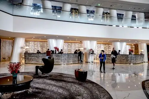 广州四季酒店70层大堂一览