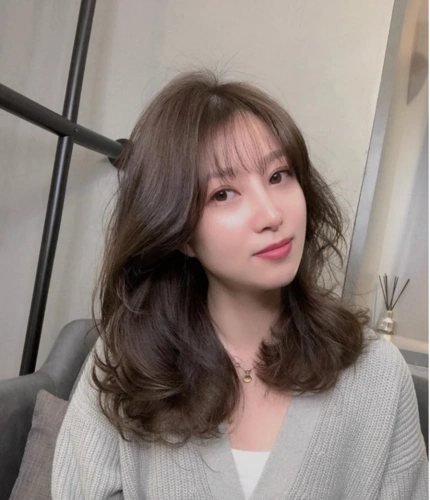 这才是2021该有的发型19款瘦脸时尚还有女人味你那款太老气了