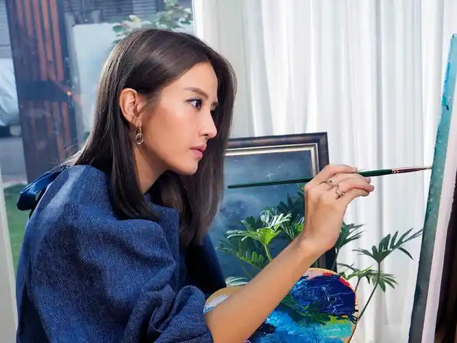 李宣榕新歌声线蜕变被赞像hebe大呼不敢当