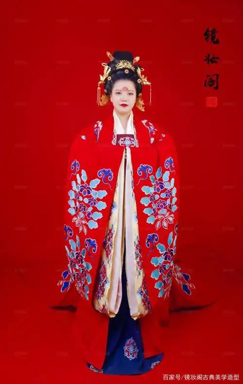 唐制婚礼新娘妆容:雍容华贵