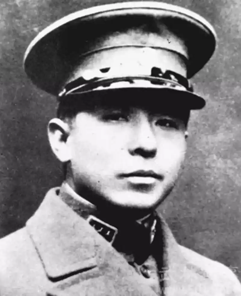 再聊少帅张学良:他"捉放"蒋介石到底是一腔热血还是少不更事?