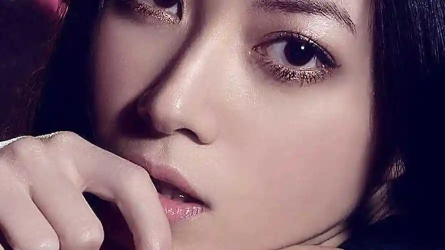 徐怀钰的经典歌曲《分飞》:雨纷飞,泪低垂,太愚昧