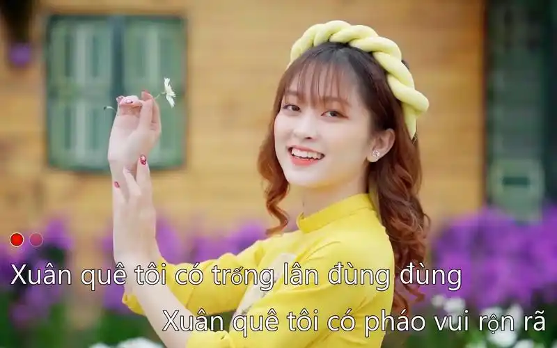 越南歌曲【xu09n quê t00i】(家乡的春天)ktv版