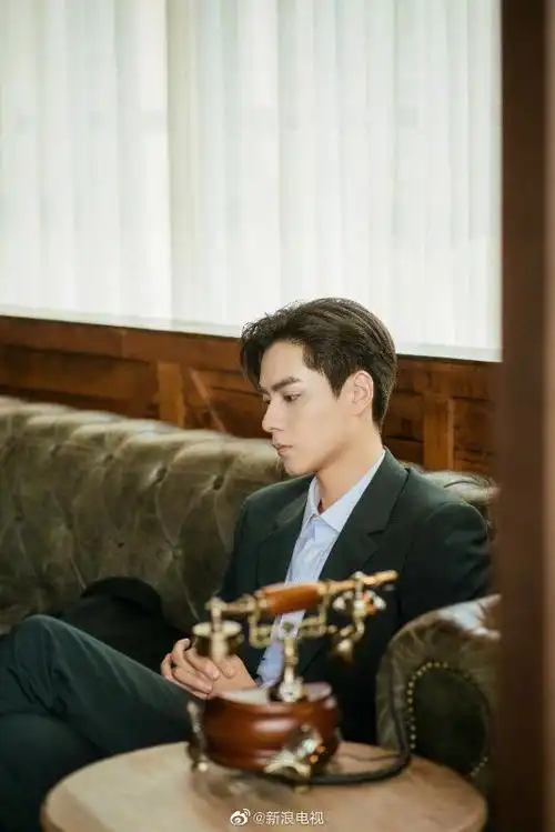 【八卦】胡一天取消微博直播:希望四川震中人民平安-小虾米