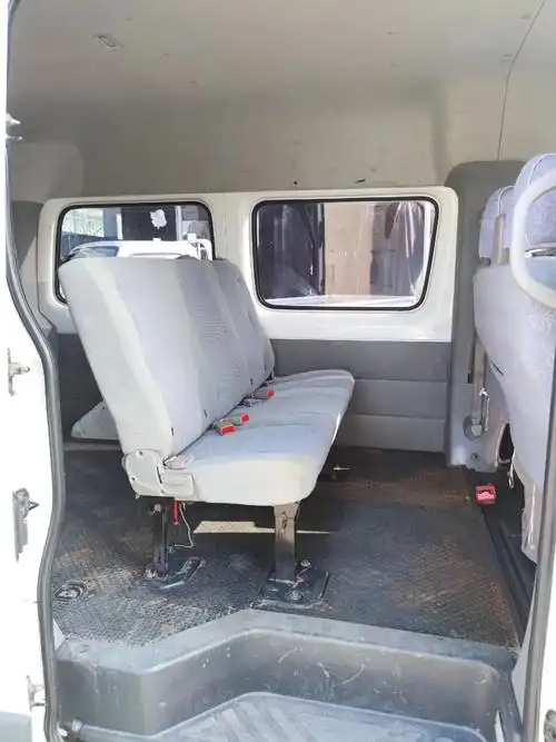 2017年8月福田图雅诺柴油6座,5万多公里车况极品,一手车 - 抖音