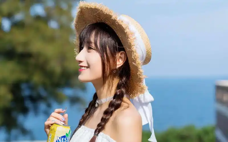 清纯可人小美女养眼写真桌面壁纸