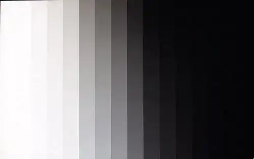 我有台喷墨打印机,想打个长方形图案,里面填充颜色是由黑→灰→白色