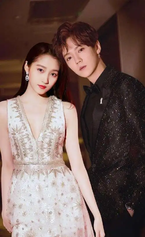 关晓彤鹿晗公开恋情四周年(关晓彤鹿晗除了门当户对外)(10)