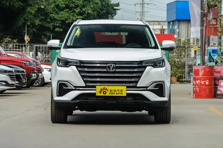 【长安cs55 plus外观月光白图片-高清实拍图】 -新浪汽车