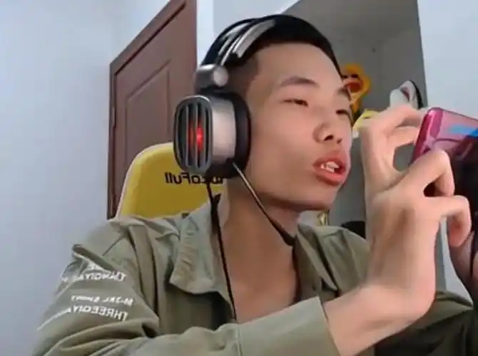 吃鸡开启新模式,鲨鱼找到获胜秘诀,一拖三轻松拿到胜利__凤凰网