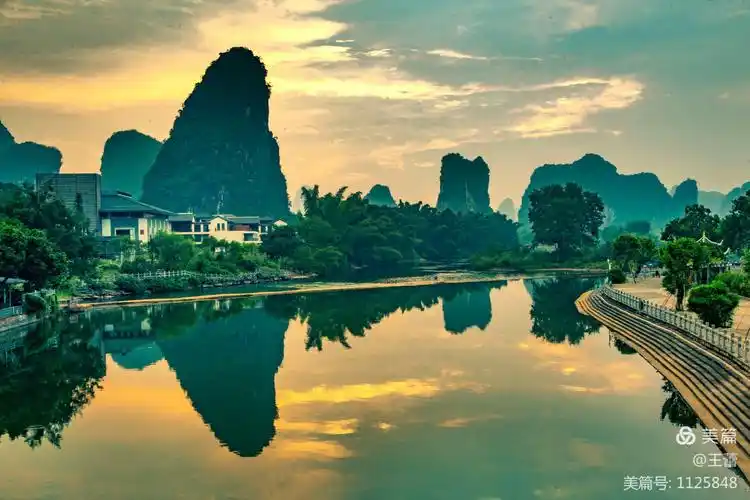 《桂林山水甲天下》