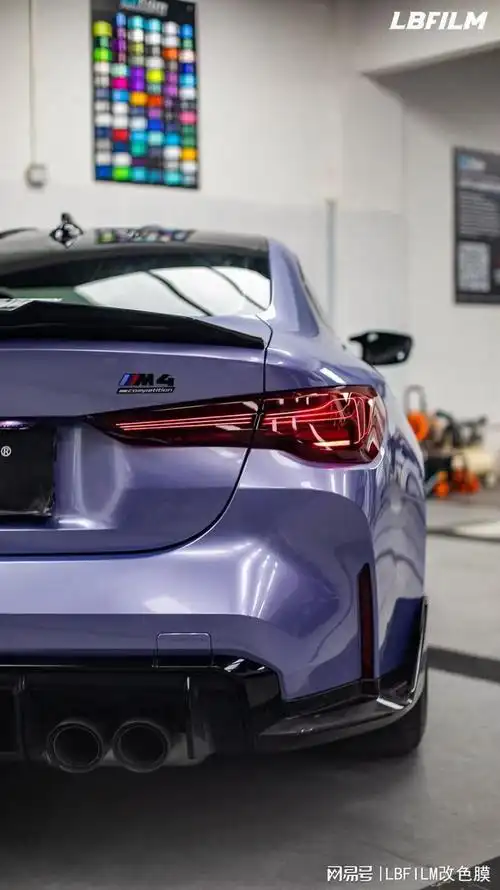 宝马m4lb改色膜液态金属黛蓝这个颜色真的不输任何蓝色