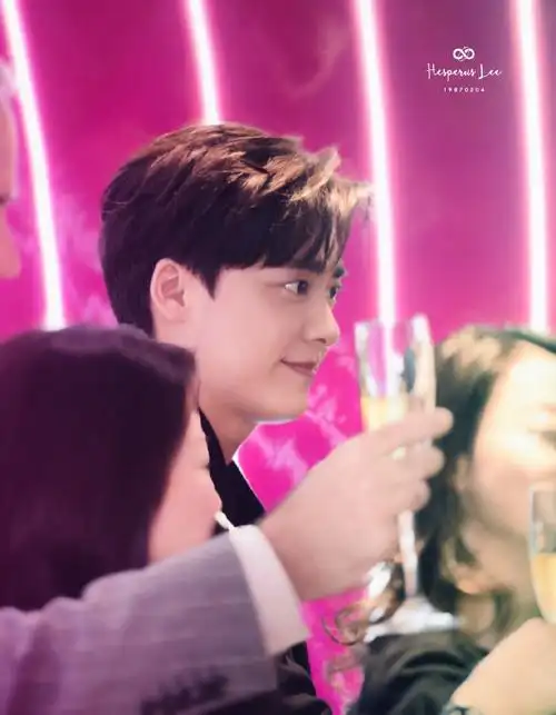 三月    雨露旺盛    心愿萌动    @李易峰    2020合肥活动库存