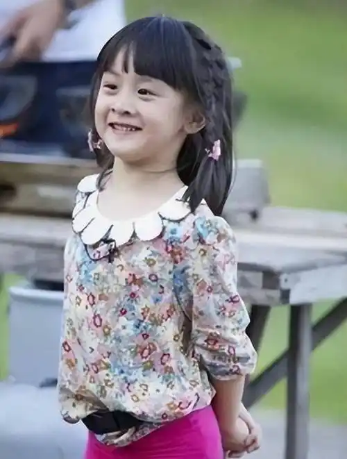 第一季的萌娃现状如何,石头天天一米八_王诗龄_kim_小时候