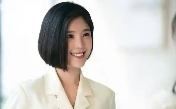 曾与景甜并称南奕欢北景甜如今却想靠无限超越班翻红