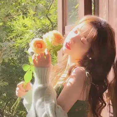 精致的好看女生头像真人高清