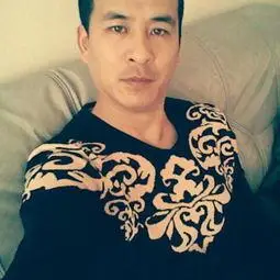 大叔头像真人版