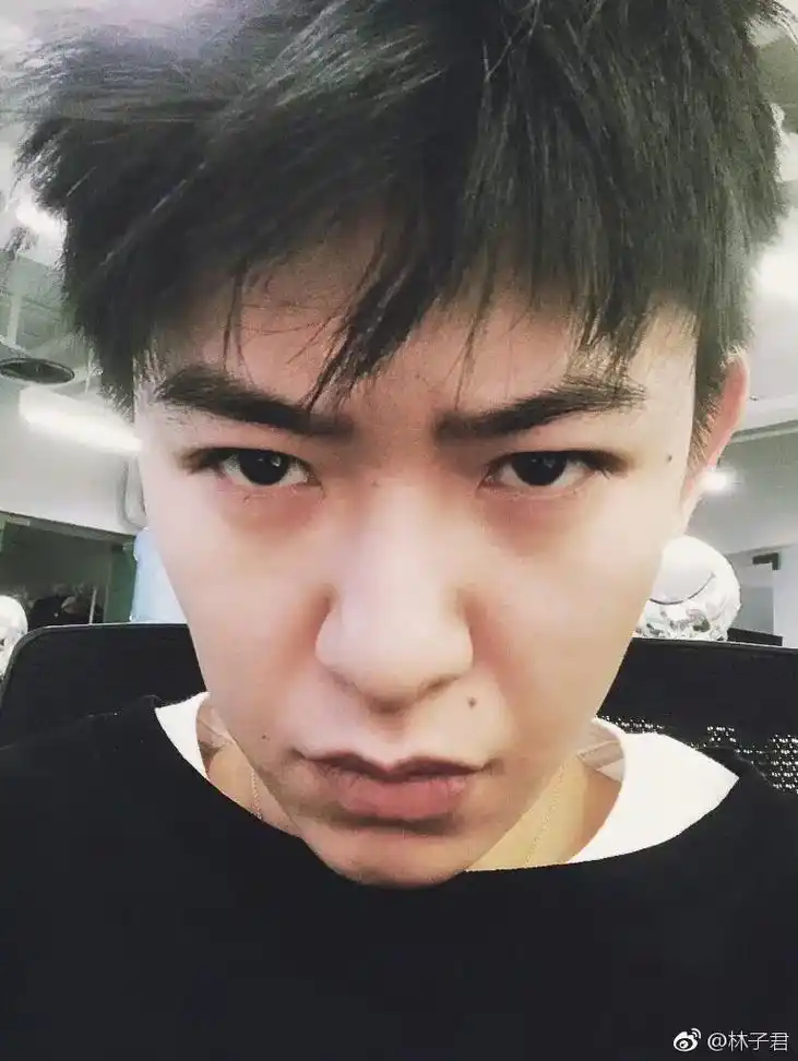 这么帅.#林子君 - 抖音