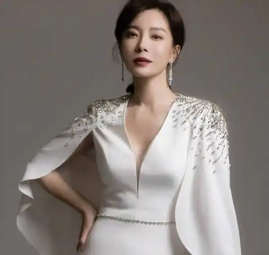 这些70后的女明星,年龄最大的53岁了,你觉得谁最美?_身高_电影_中国