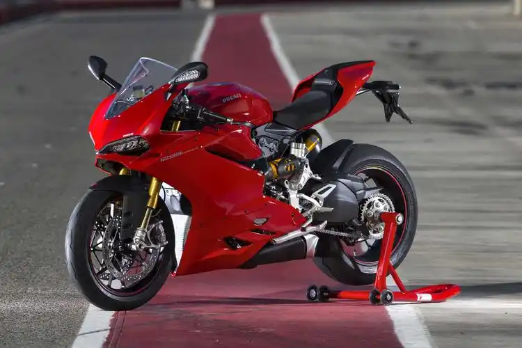 杜卡迪超级跑车 panigale 1299 " 帕加尼 "