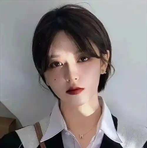 这一组超短发推荐给你,极具酷炫感,特别帅气_发型_脸型_女生